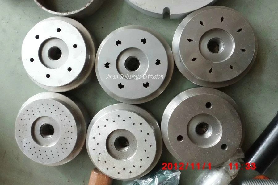 Pet food extruder machinery